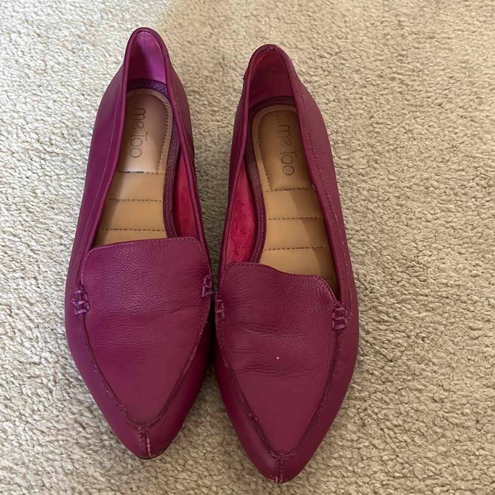 Leather flats size 8.5 us